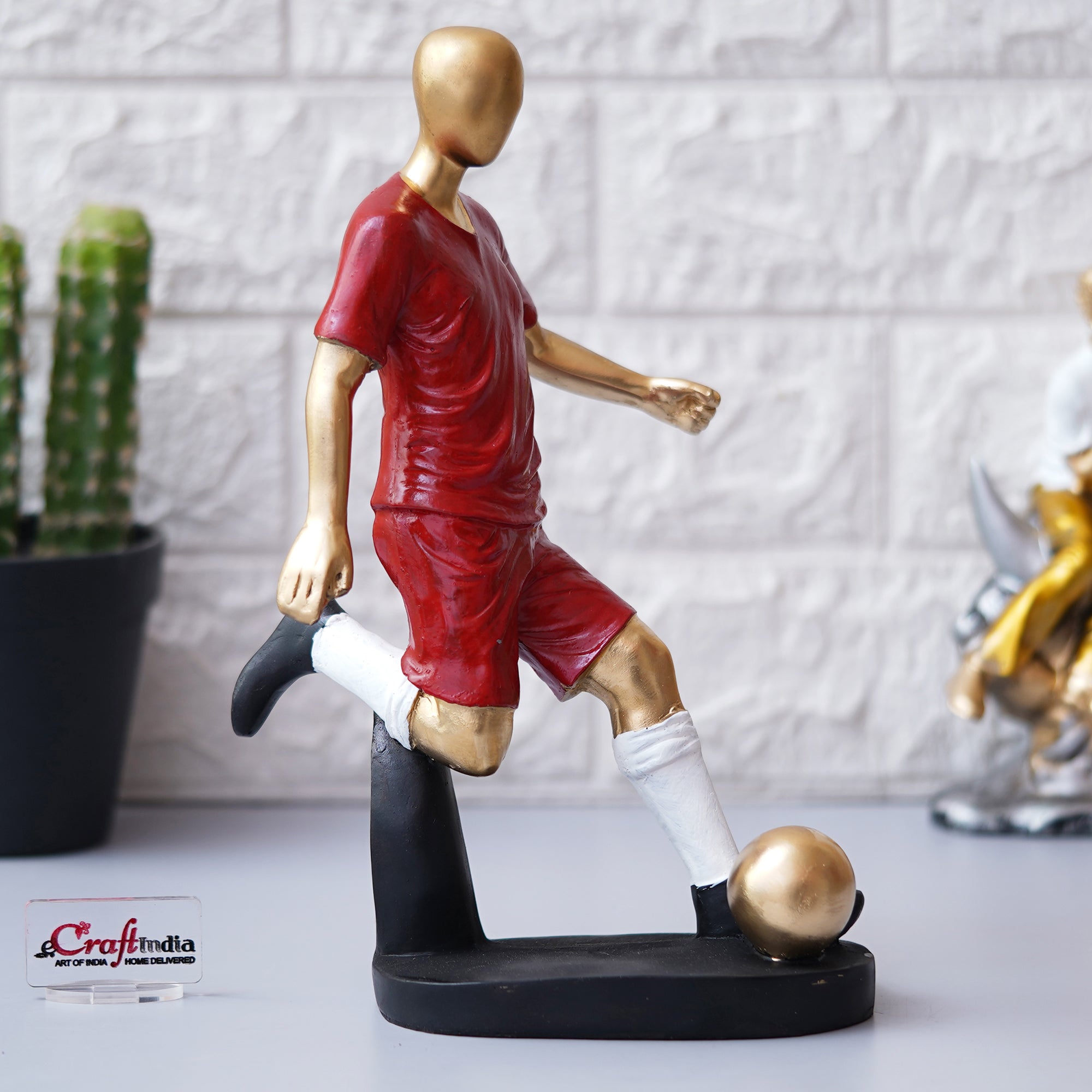 Football Player Statue Decorative Showpiece for Home, Living Room, Office Decor 4