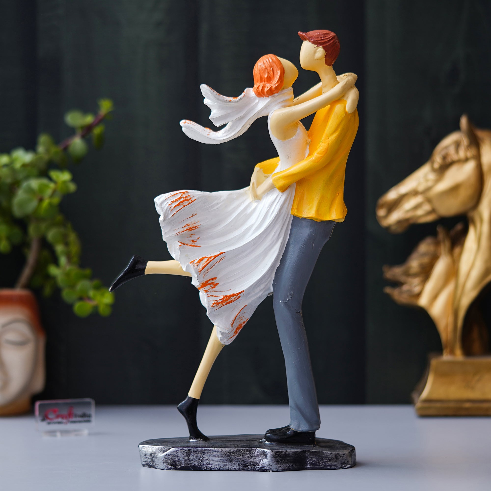 Lovers Tango Dancing Couple Statue Human Figurines Decorative Showpiece