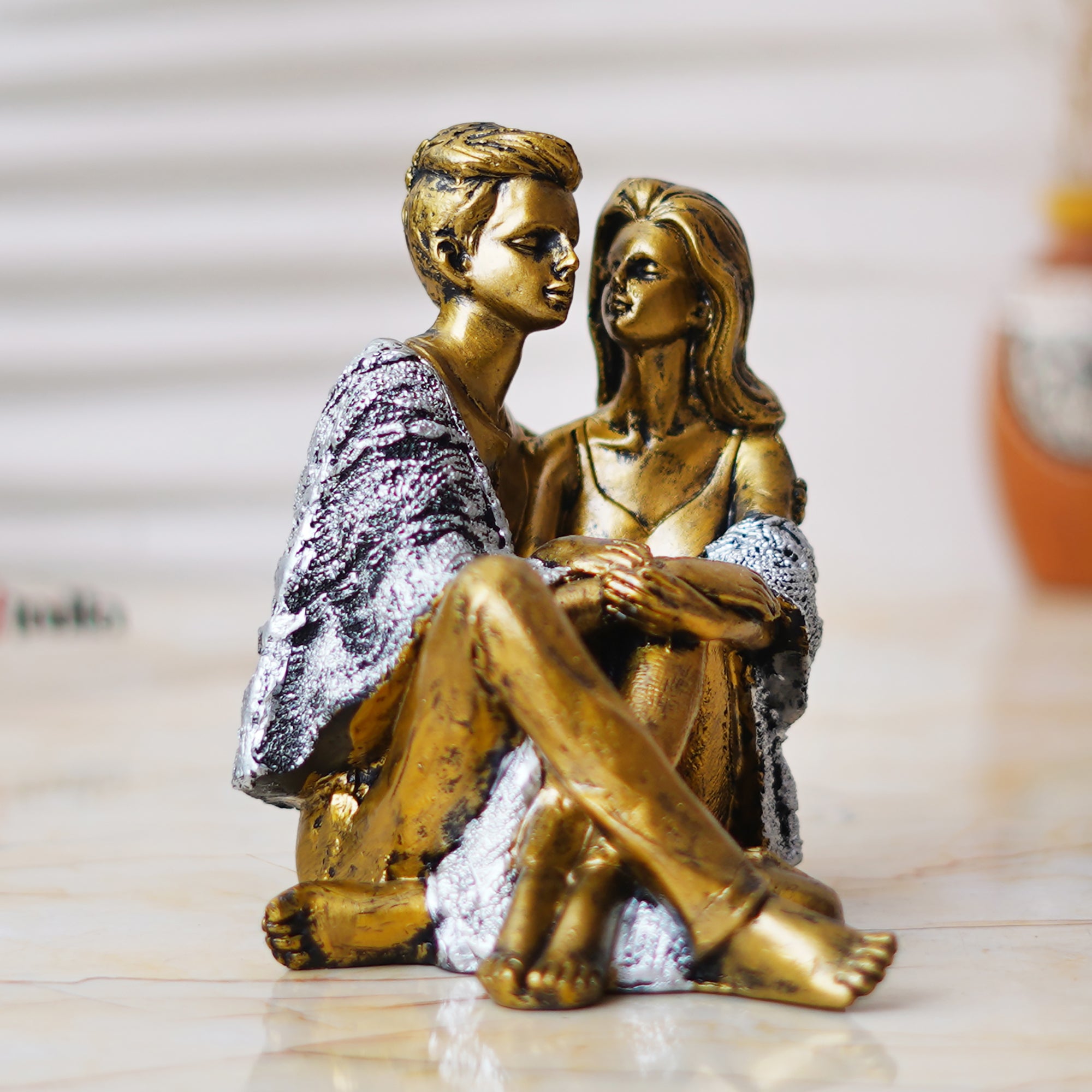 Lovely Sitting Couple Statue Human Figurine Showpiece 1