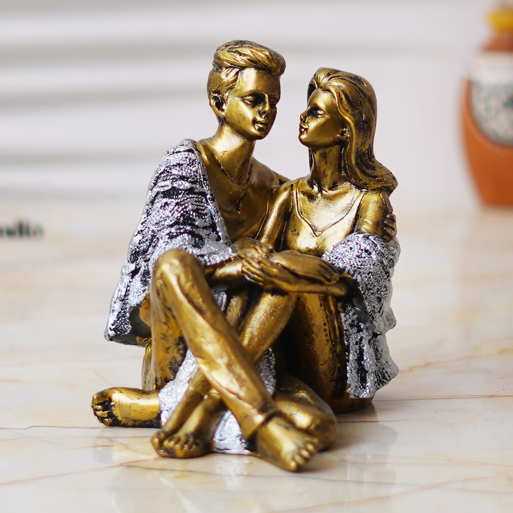 Lovely Sitting Couple Statue Human Figurine Showpiece