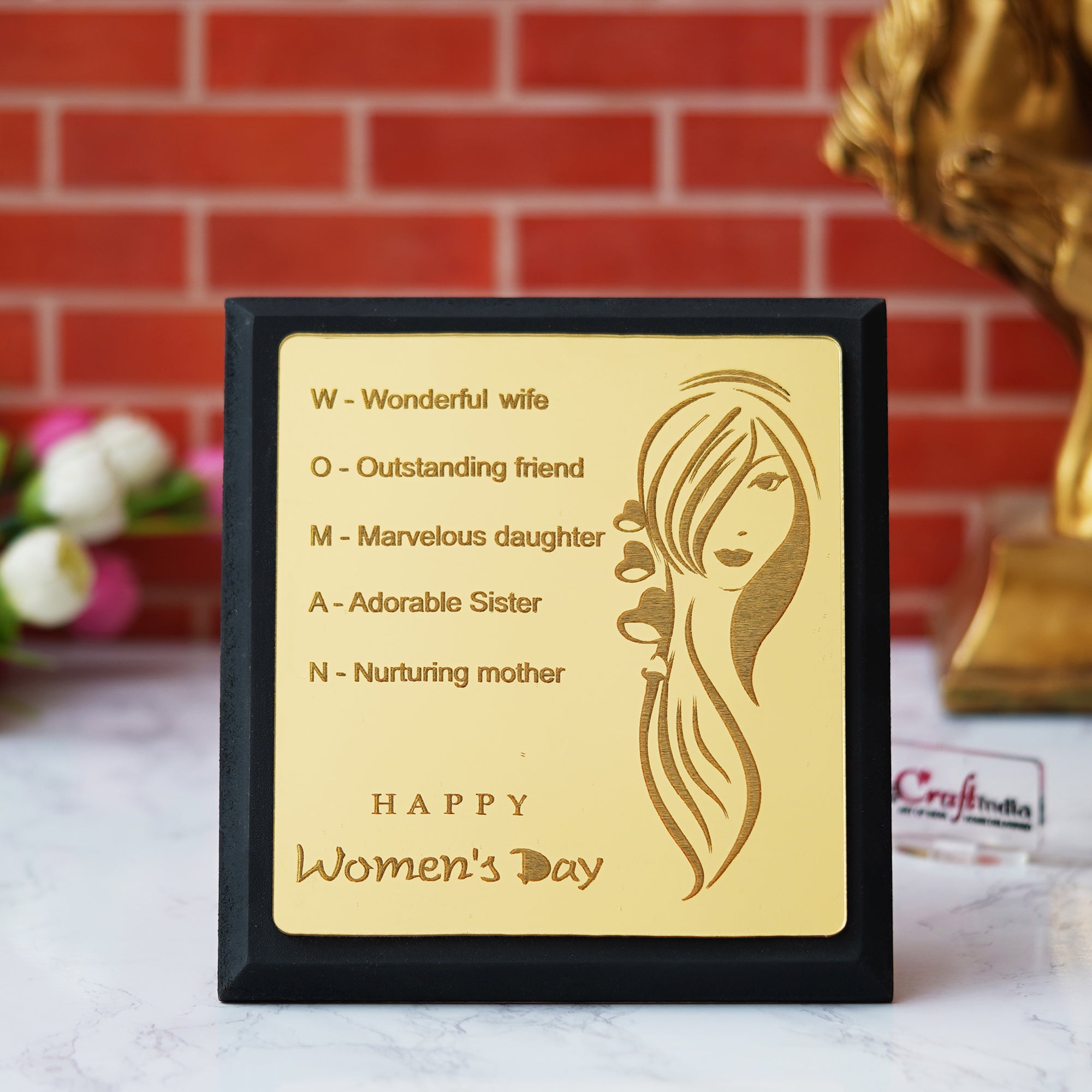 Brown "Happy Women's Day" Tabletop Wooden Decorative Showpiece 5