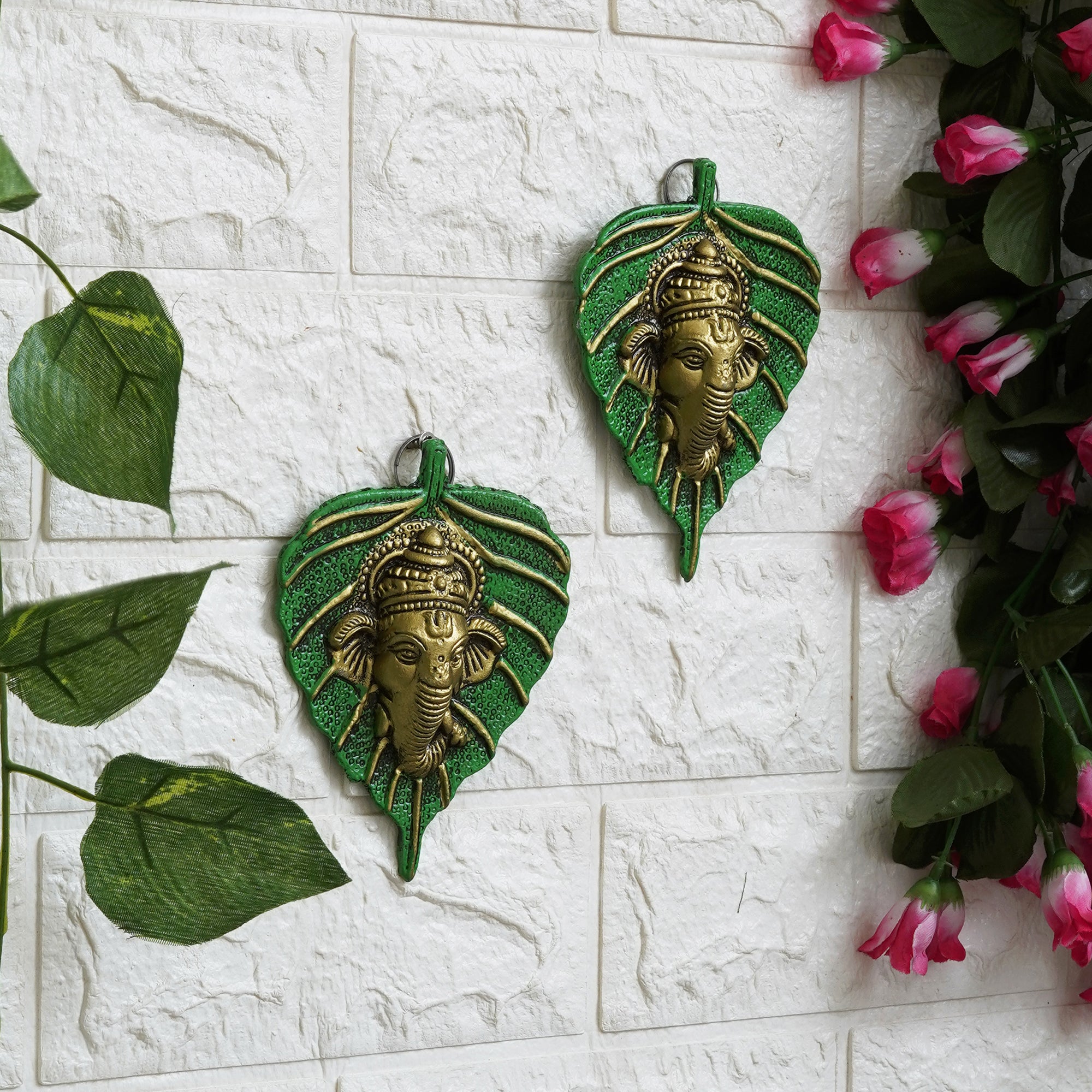 eCraftIndia Set of 2 Golden and Green Peepal Leaf Ganesha Wall Hangings 4