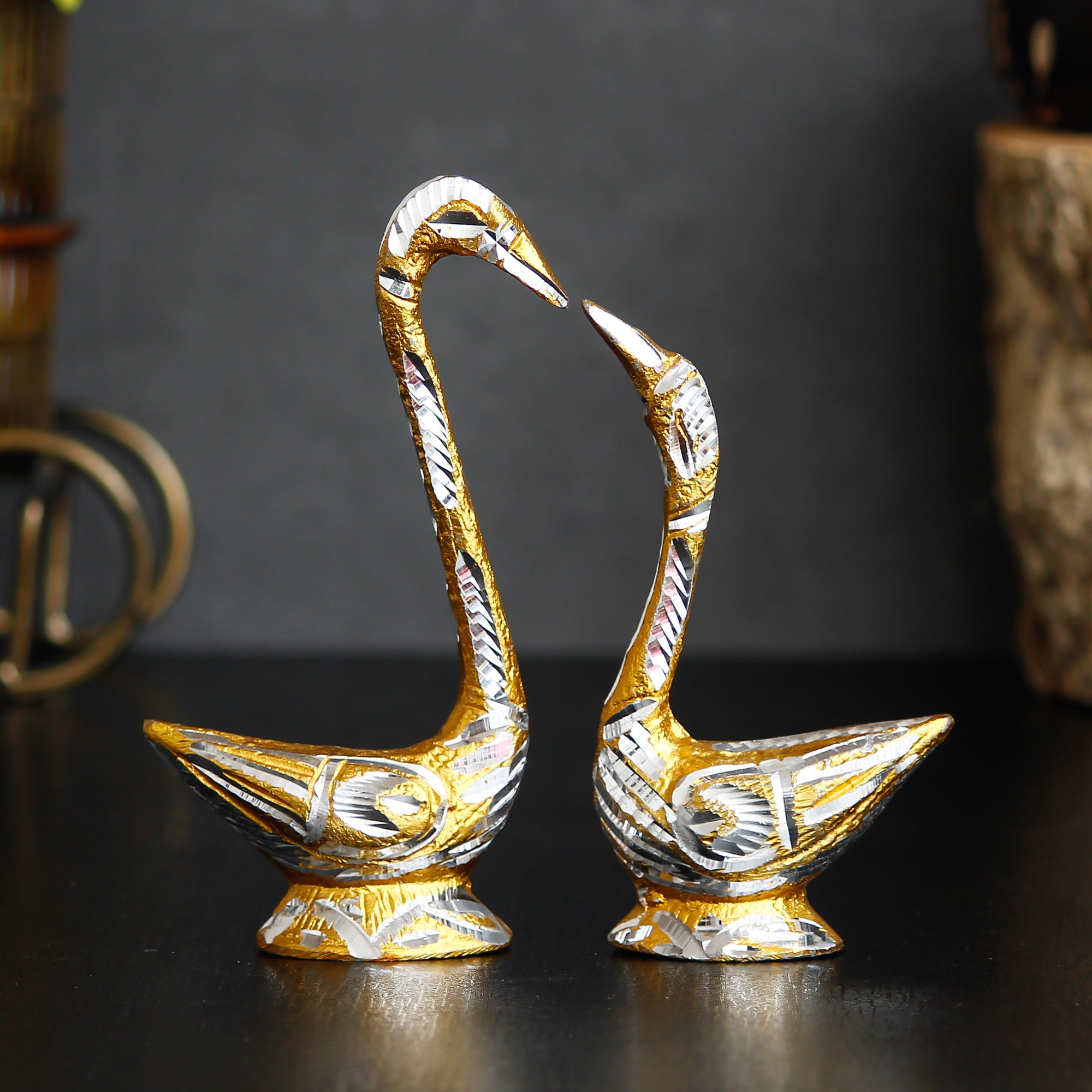 Loving Golden Swan Couple Metal Handcrafted Decorative Figurine