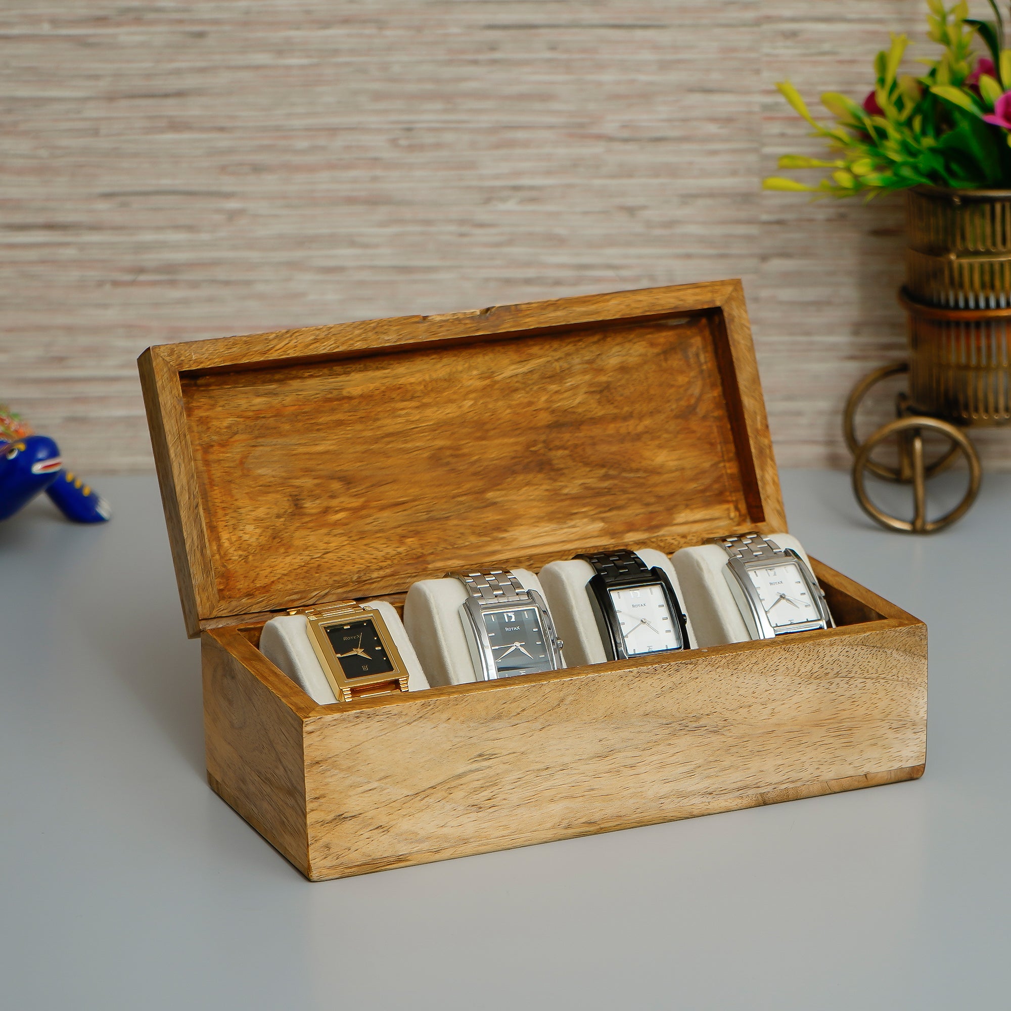 Elegant Mango Wooden Watch Organizer Box with 4 Inner Cushions