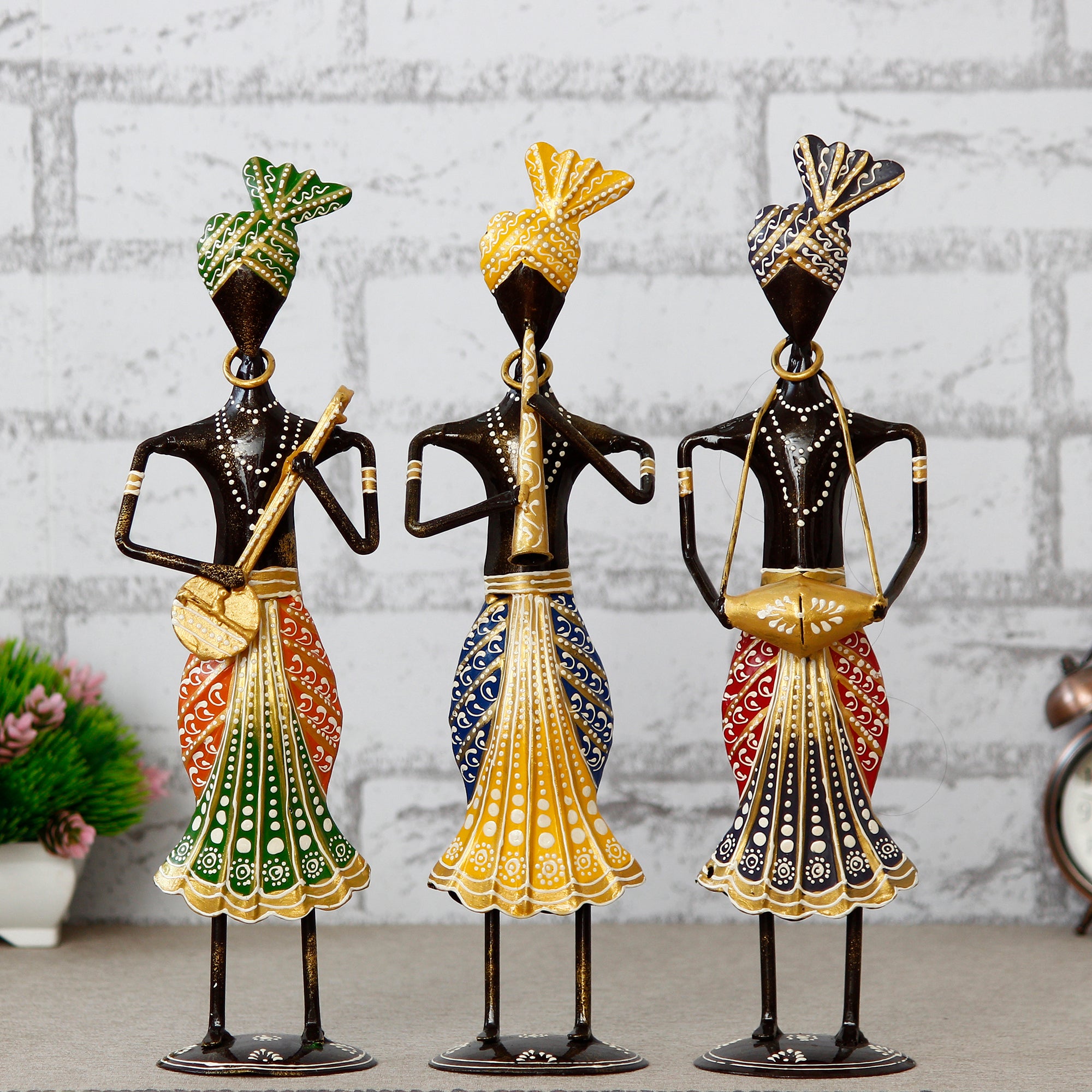 Iron Set of 3 Tribal Man Figurines Playing Banjo, Dholak, Trumpet Musical Instruments Decorative Showpiece 1