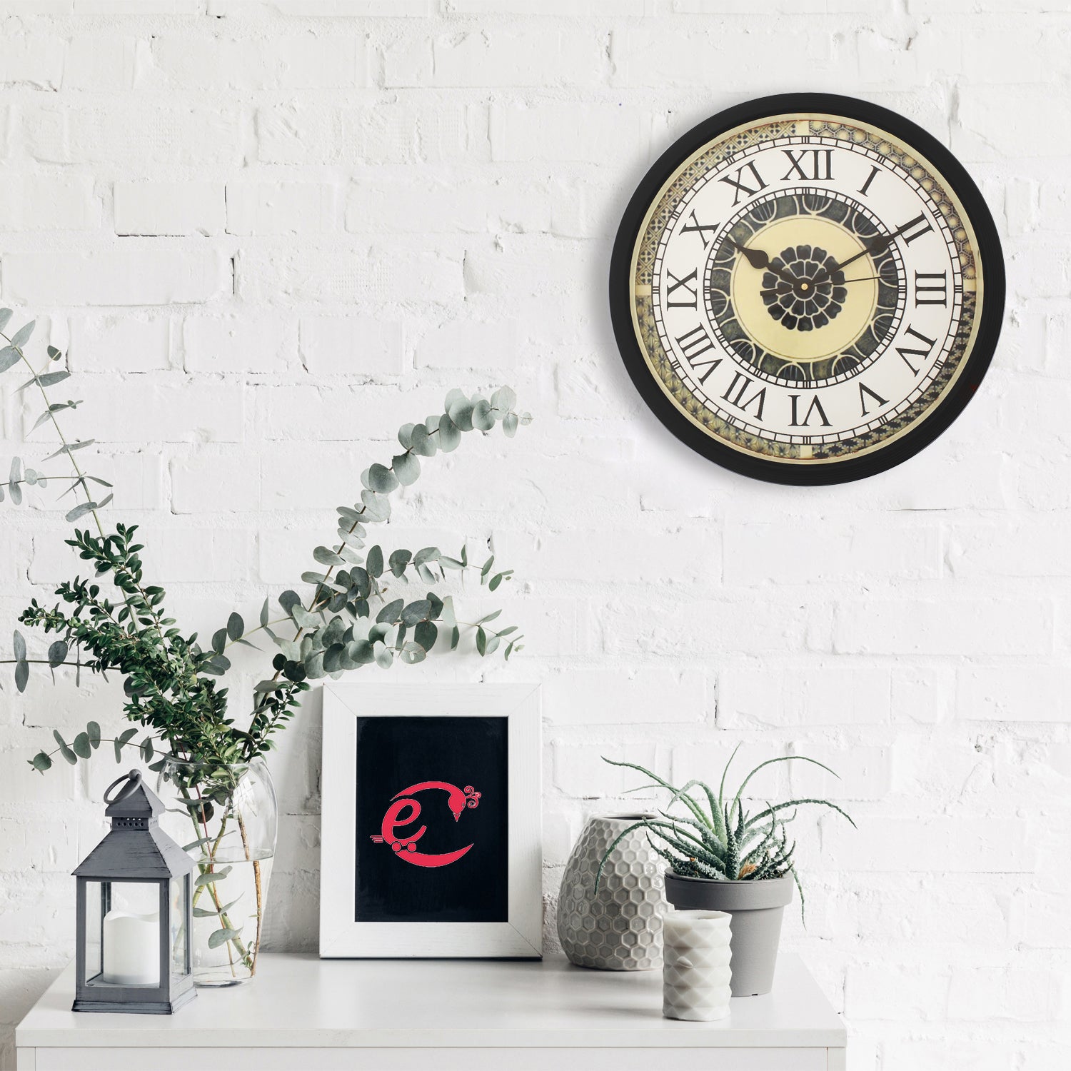 Designer Round Analog Black Wall Clock 1