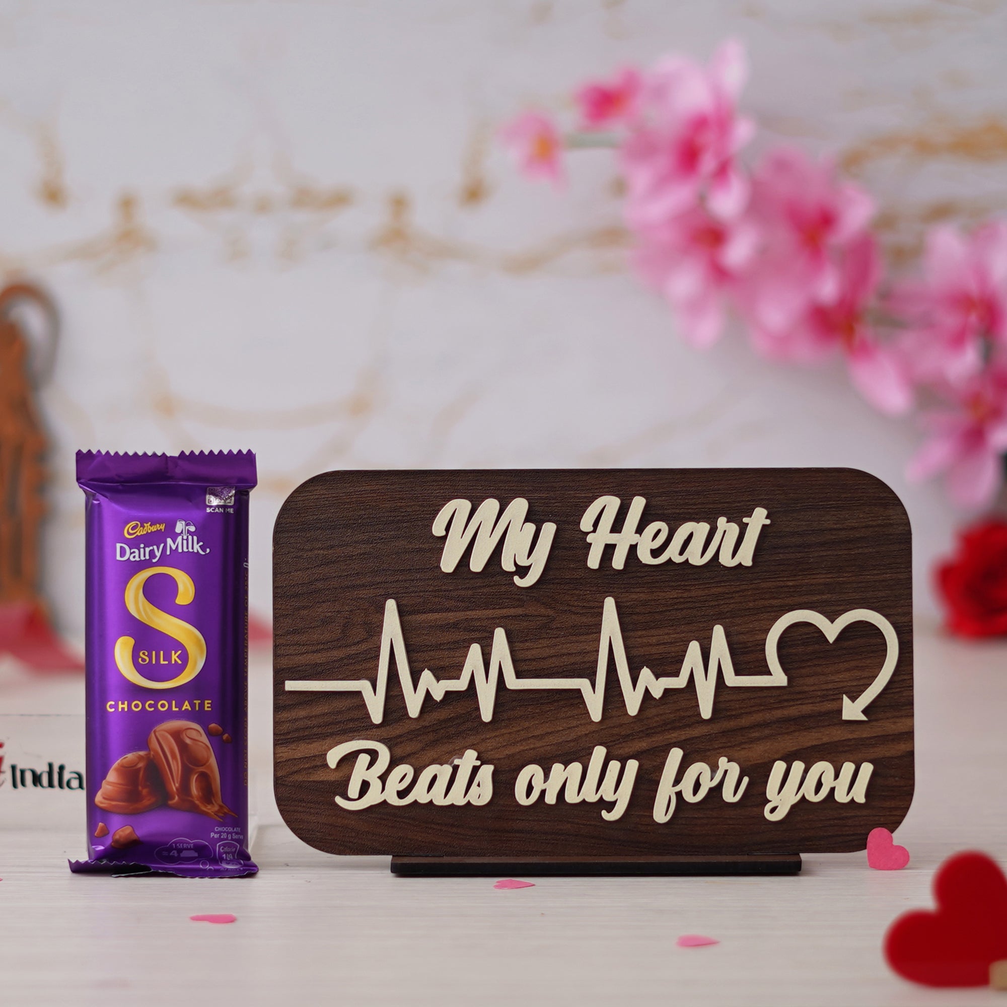 "My Heart Beats Only For You" Showpiece & Dairy Milk Chocolate 1