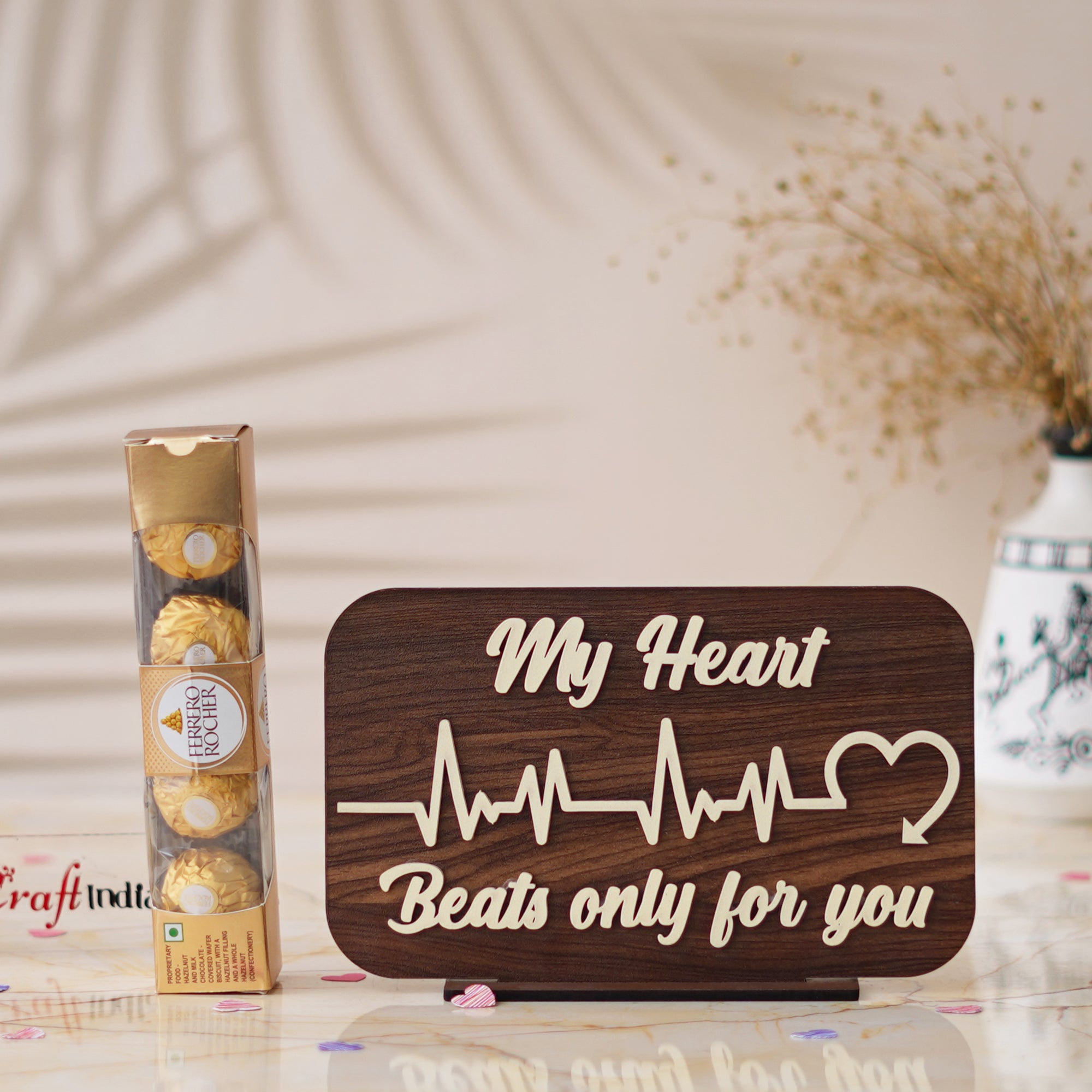 "My Heart Beats Only For You" Showpiece & Ferrero Rocher Chocolates