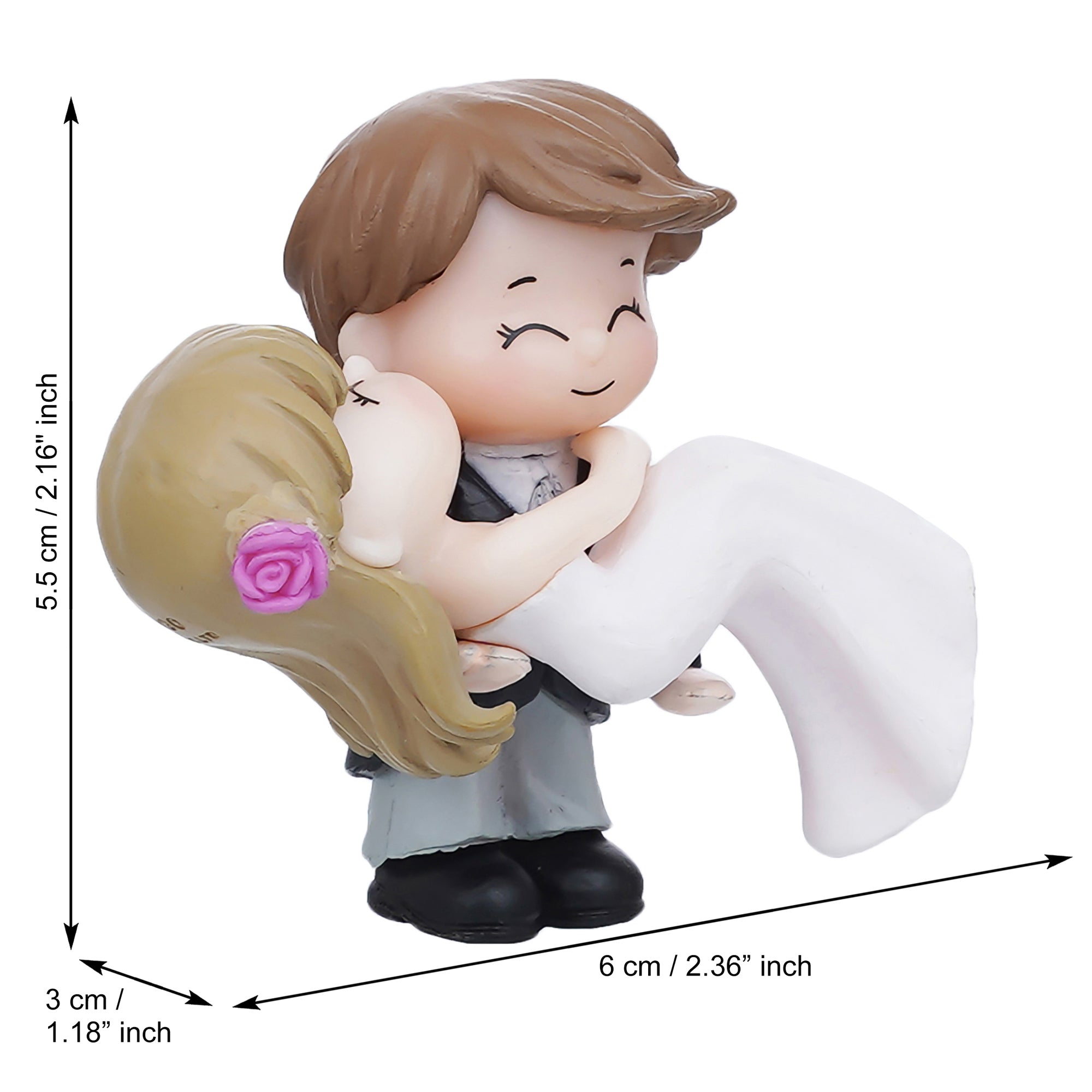 Bride Kissing Groom Couple Statue Showpiece & Mixed Fruit Candy 3