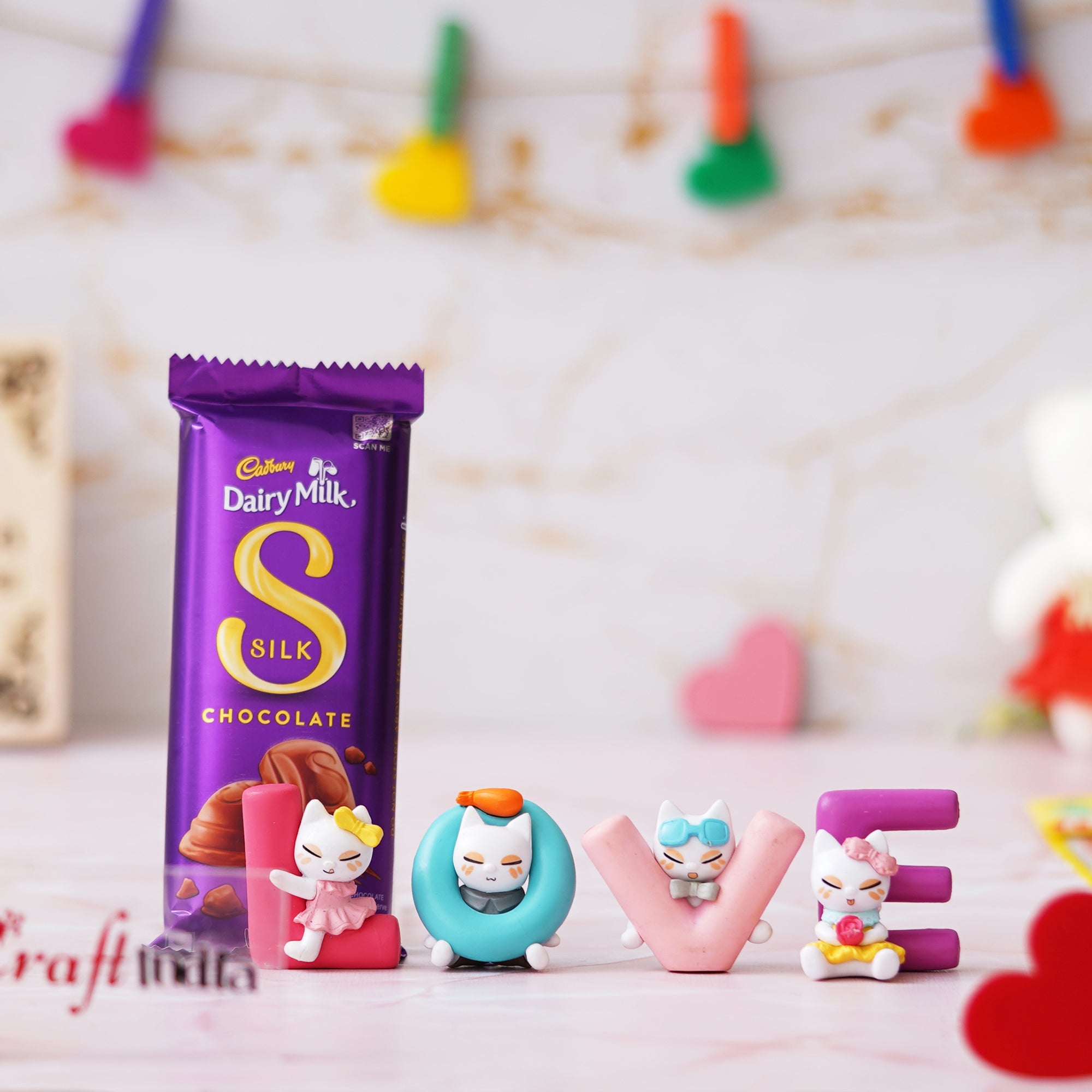 LOVE Animated Characters Showpiece & Cadbury Dairy Milk Chocolate 1