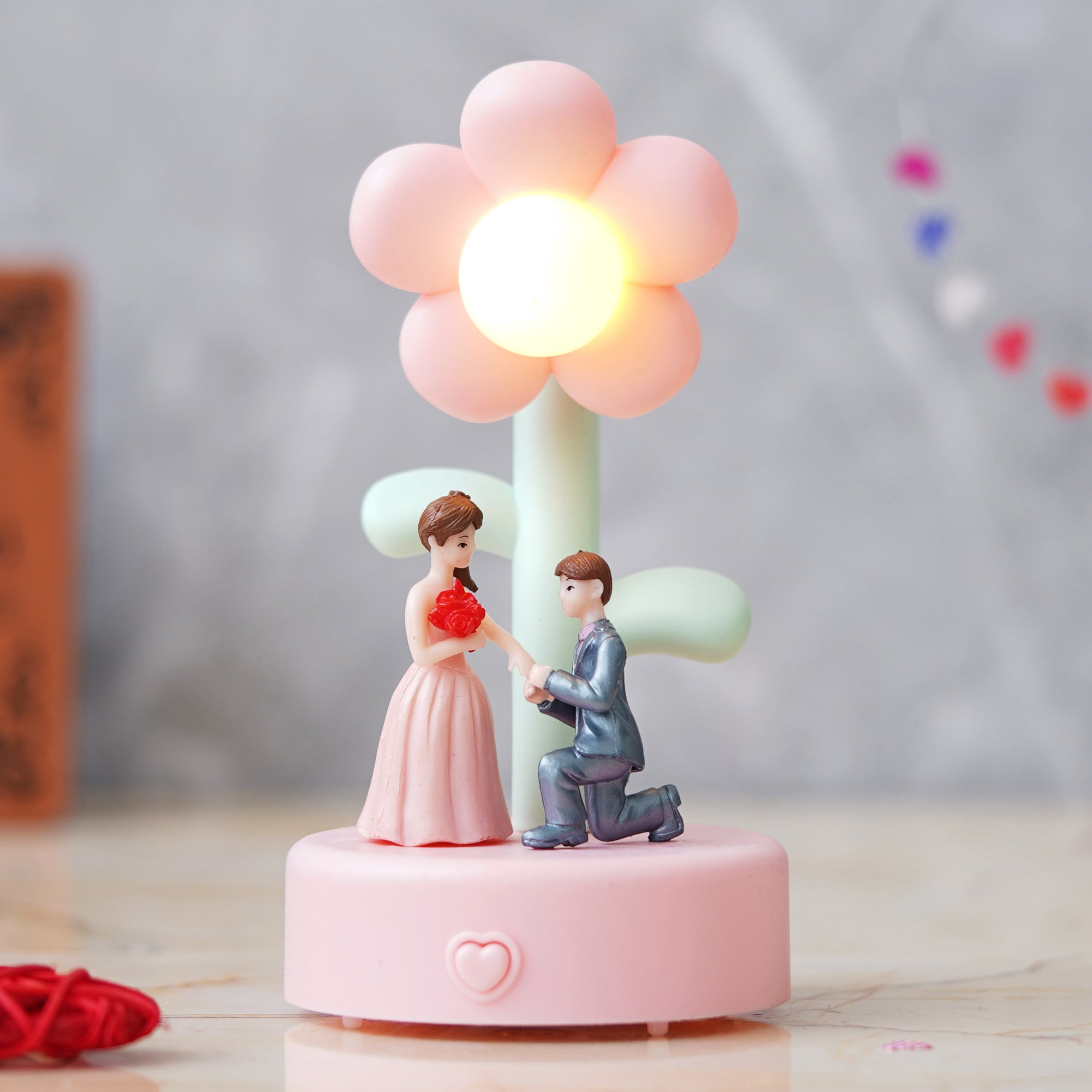 eCraftIndia Miniature Lovely Couple Statue with Flower Table Lamp 1