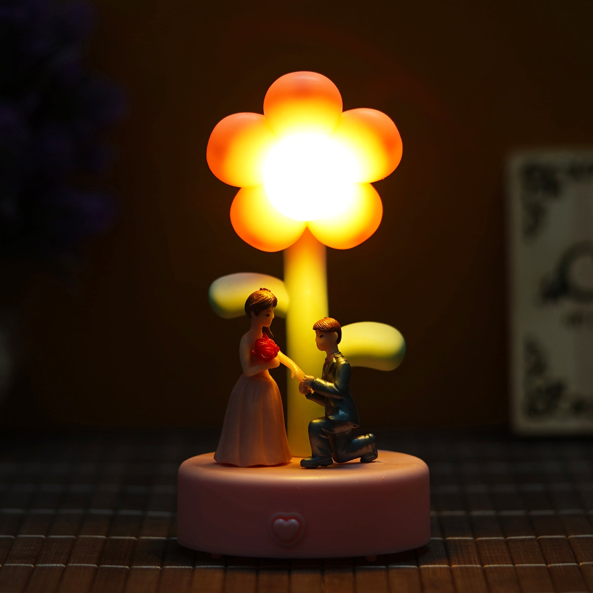 eCraftIndia Miniature Lovely Couple Statue with Flower Table Lamp 5