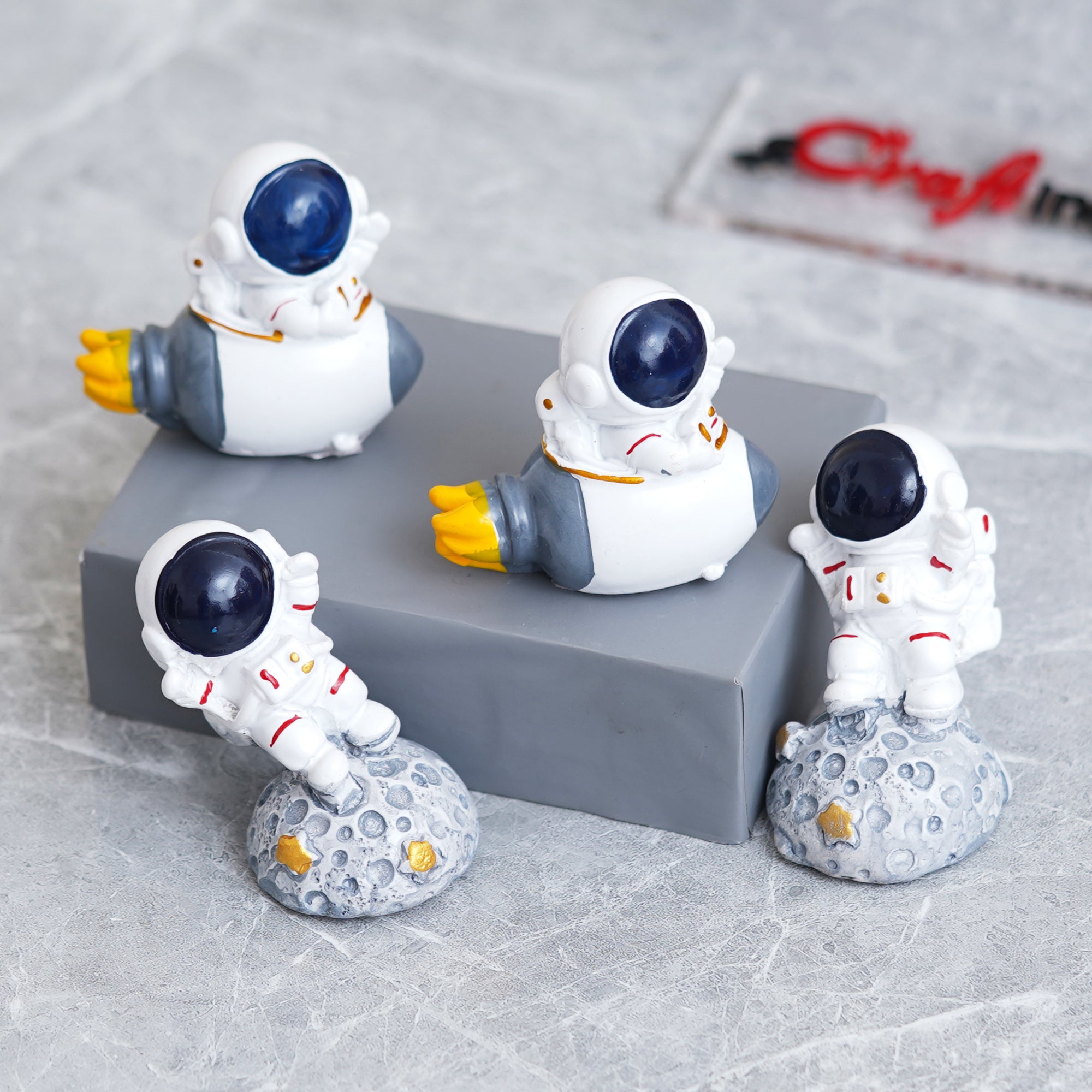 eCraftIndia Set of 4 Astronaut Statues Spaceman Figurines Decorative Showpieces 1