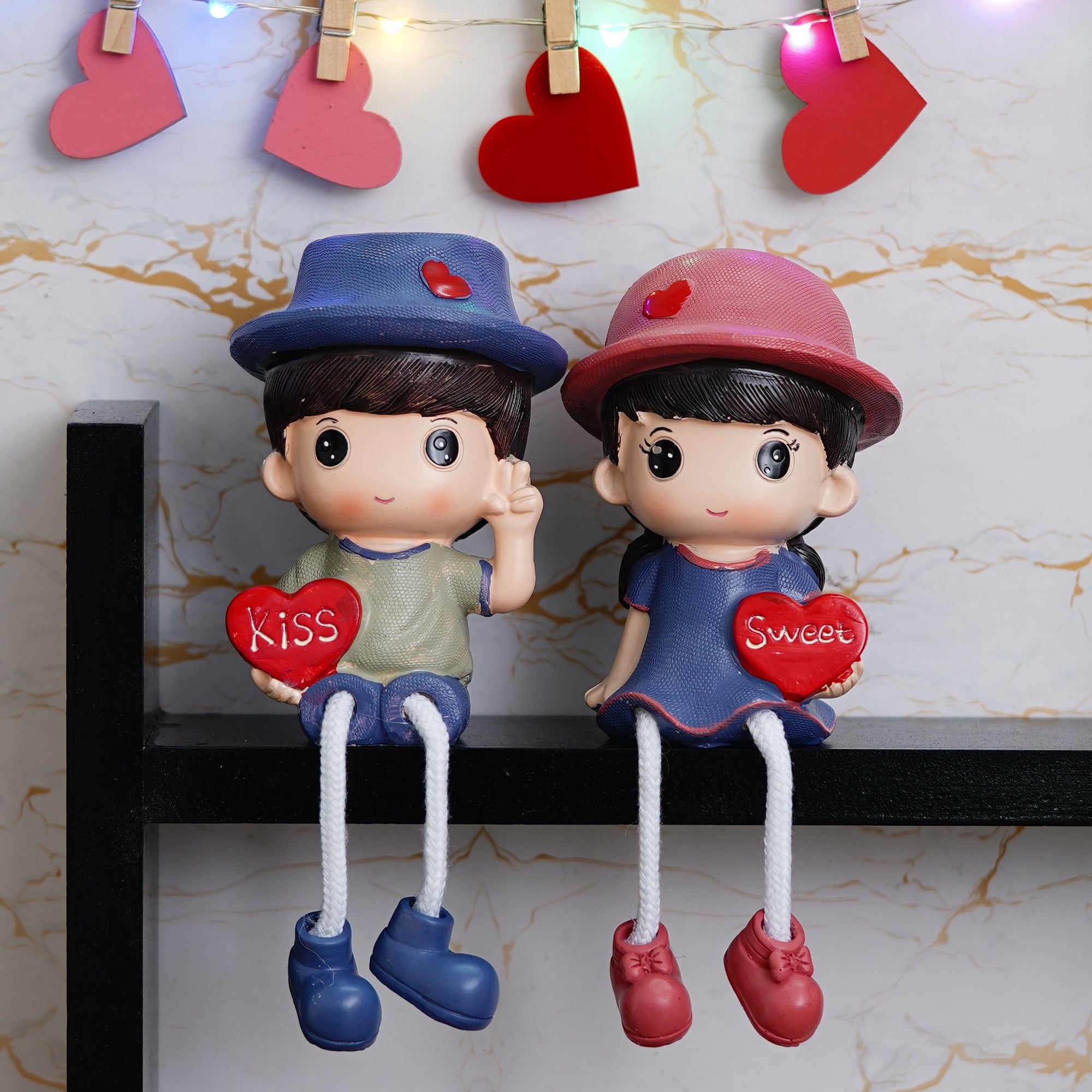Colorful Sweet Kiss Girl & Boy Figurine 2